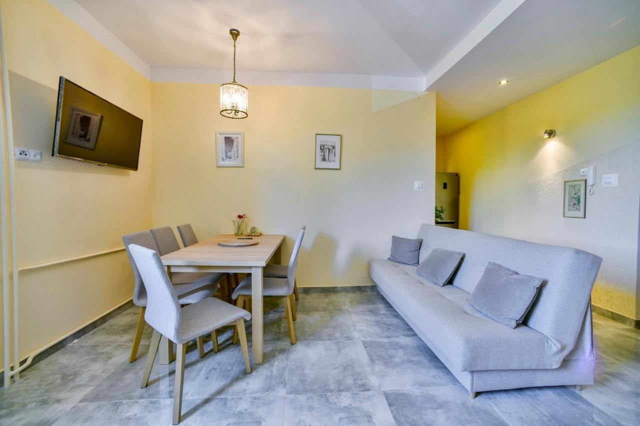 Apartament U Ewy W Kolobrzegu Podczele - 2 Sypialnie 50M2, Wifi I Darmowy Parking! Eksteriør bilde