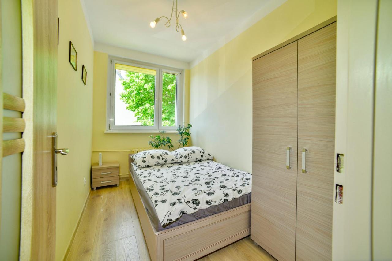 Apartament U Ewy W Kolobrzegu Podczele - 2 Sypialnie 50M2, Wifi I Darmowy Parking! Eksteriør bilde