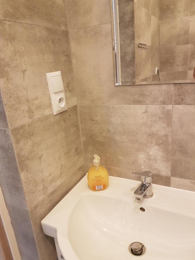 Apartament U Ewy W Kolobrzegu Podczele - 2 Sypialnie 50M2, Wifi I Darmowy Parking! Eksteriør bilde